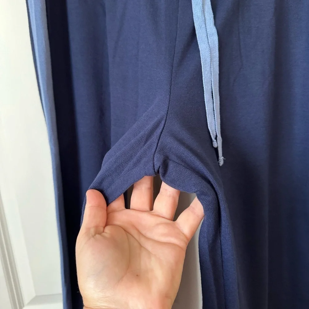 Nautica Navy Blue Long Sleeve and Pant Pajama Set Size L